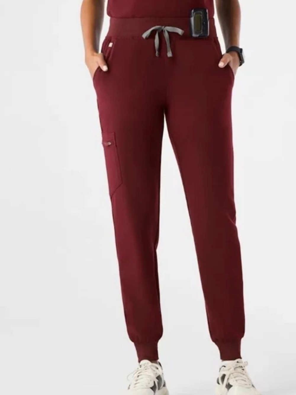 FIGS Women’s Sz Small Petite Burgundy high Waisted Jogger Medical Nursing Pants